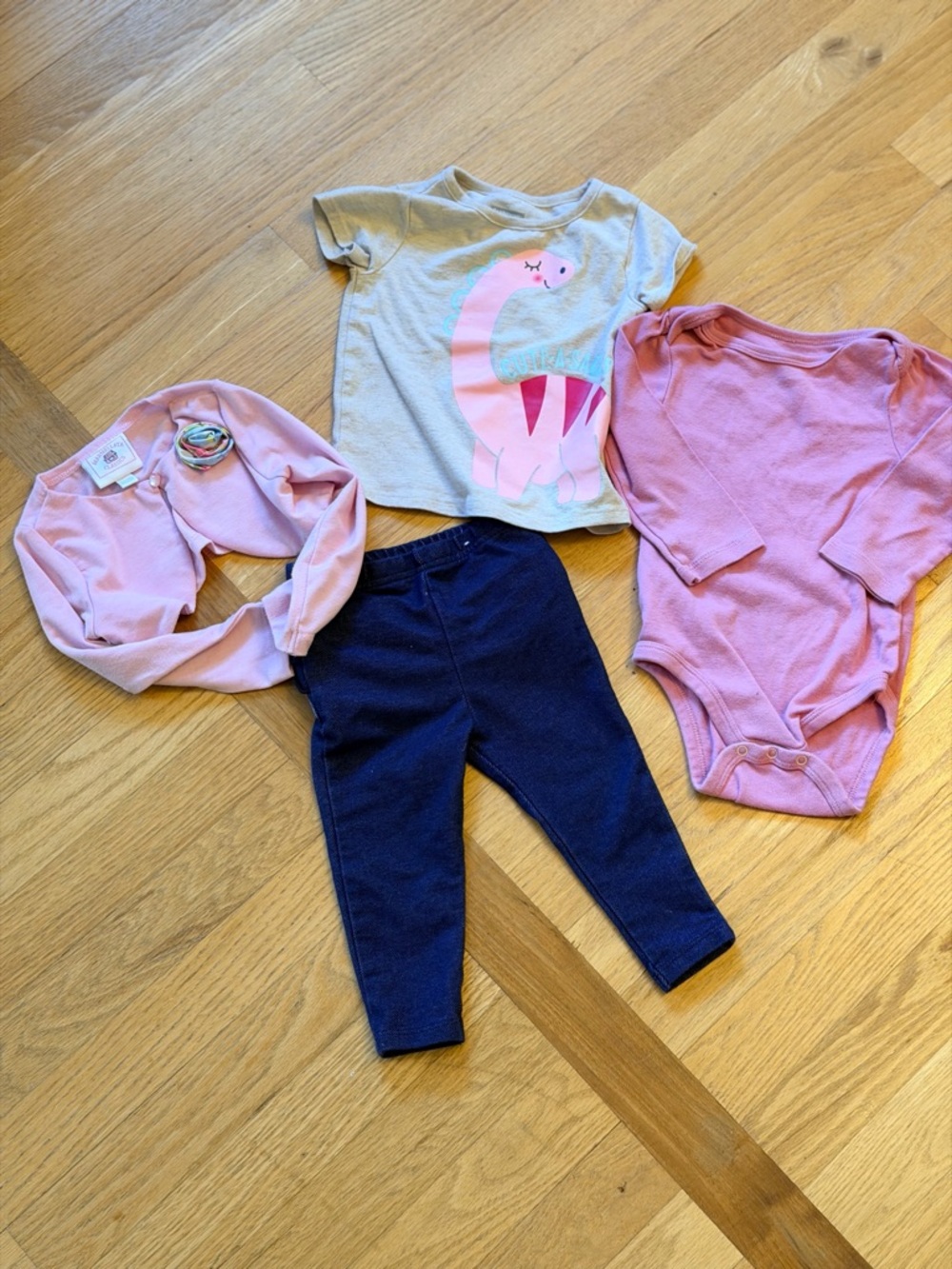 (Lot Set of 4) Girls Size 12 Months marmellata Pink Shrug w/ Rosette Accent GUC